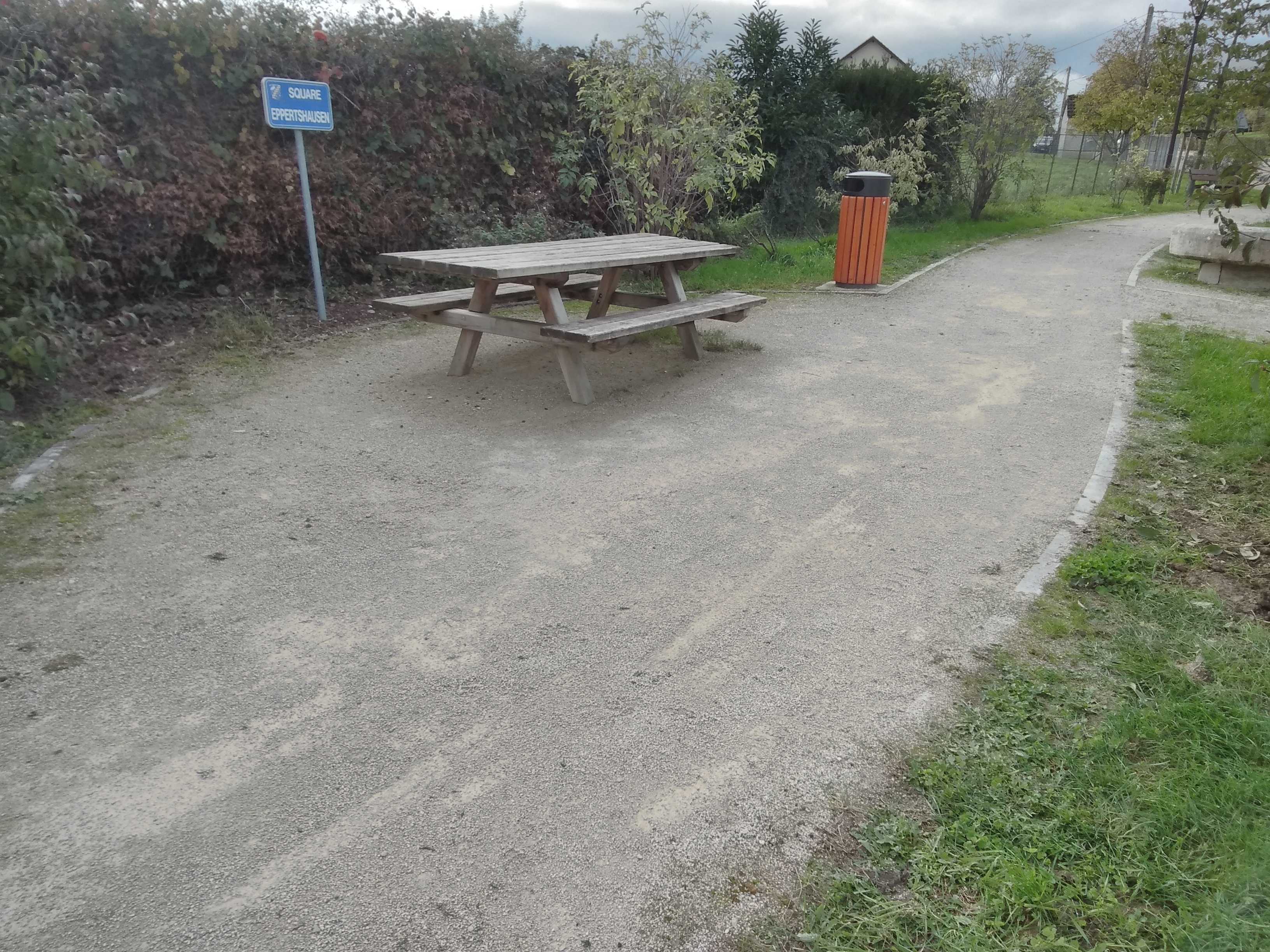 Aire de pique nique - photo 2