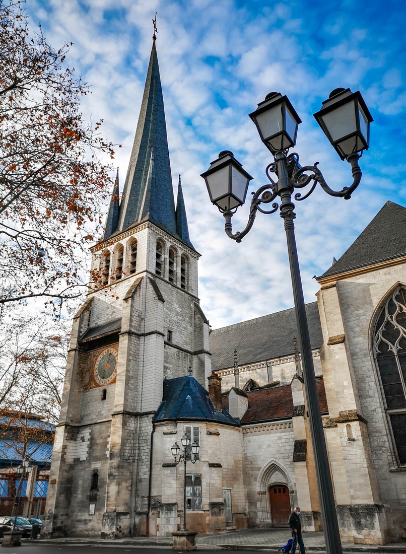 Bulles de culture Eglise Saint Rémy à Troyes Aube Champagne