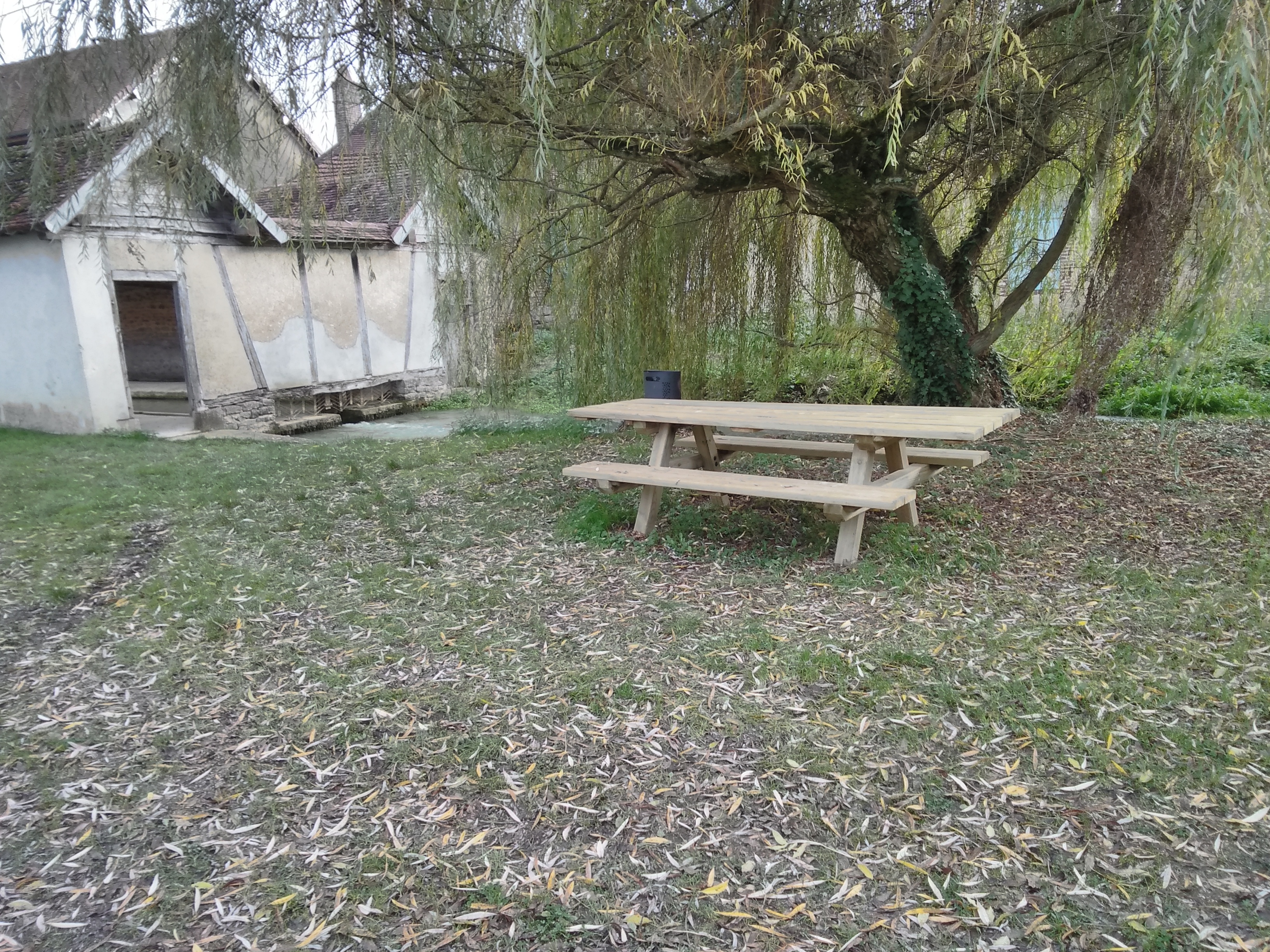 Aire de pique nique - photo 2