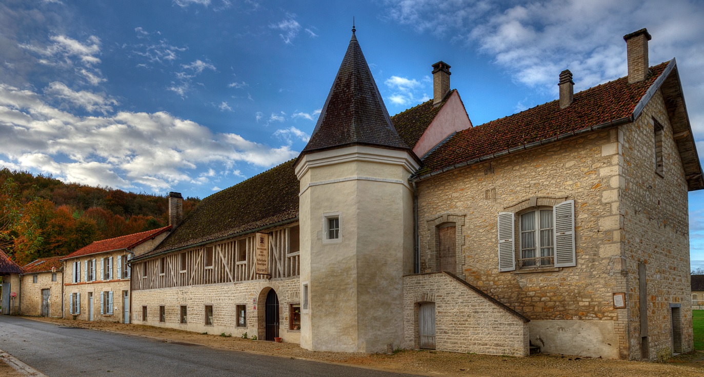 Cinquième Matinale de l'Abbaye de Clairvaux à VillesouslaFerté Aube Champagne Cinquième Matinale de l'Abbaye de Clairvaux à VillesouslaFerté Aube Champagne
