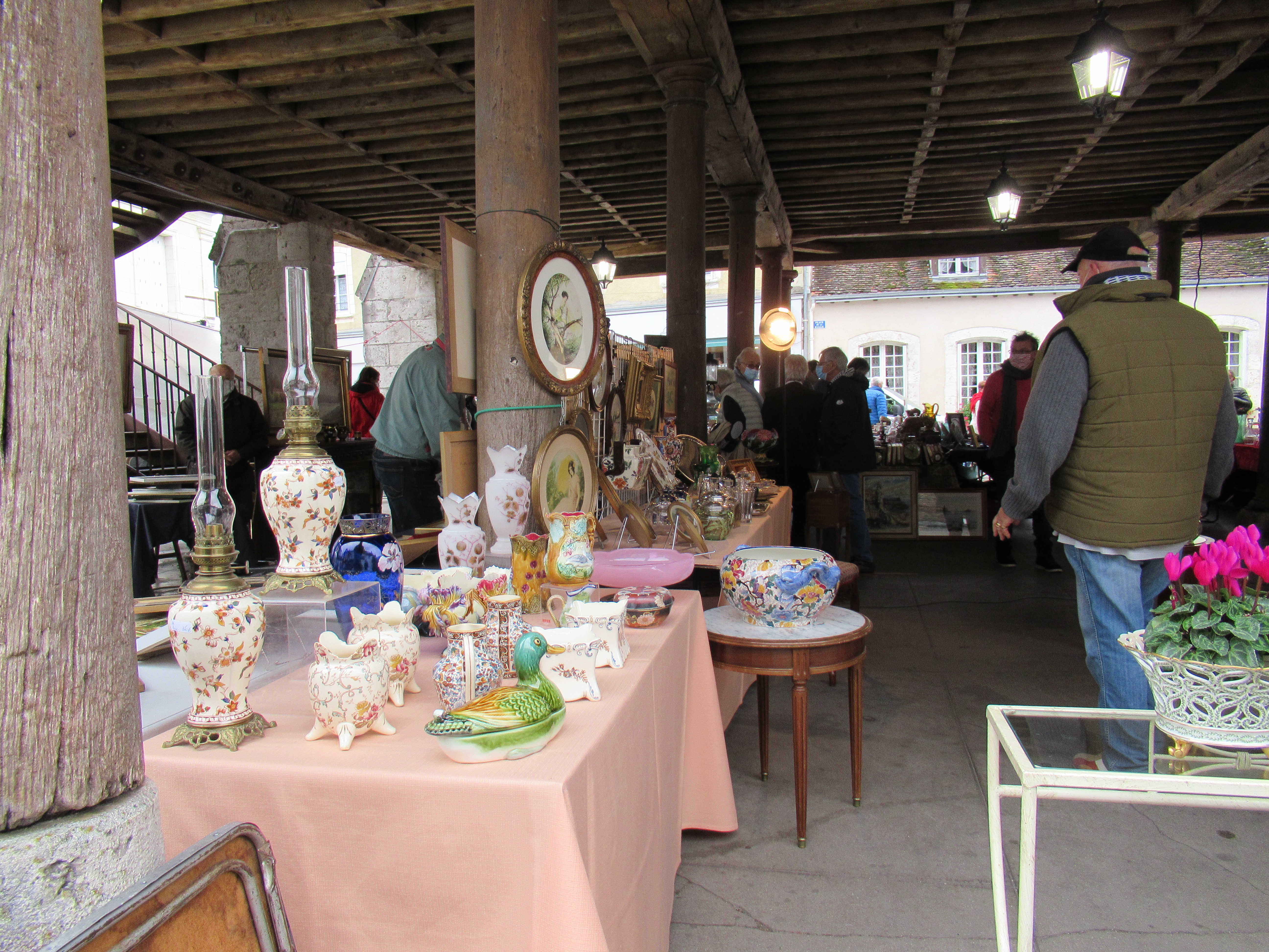 Brocantes et marchés